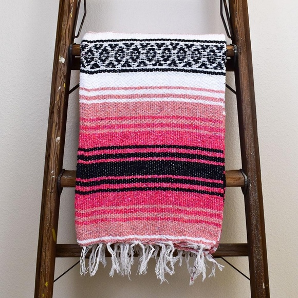 Mexican Blanket Melon Crush Boho Blanket - Picture 2 of 4